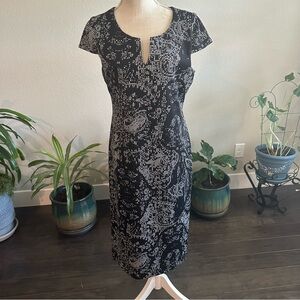 connected apparel || black and white sheath dress